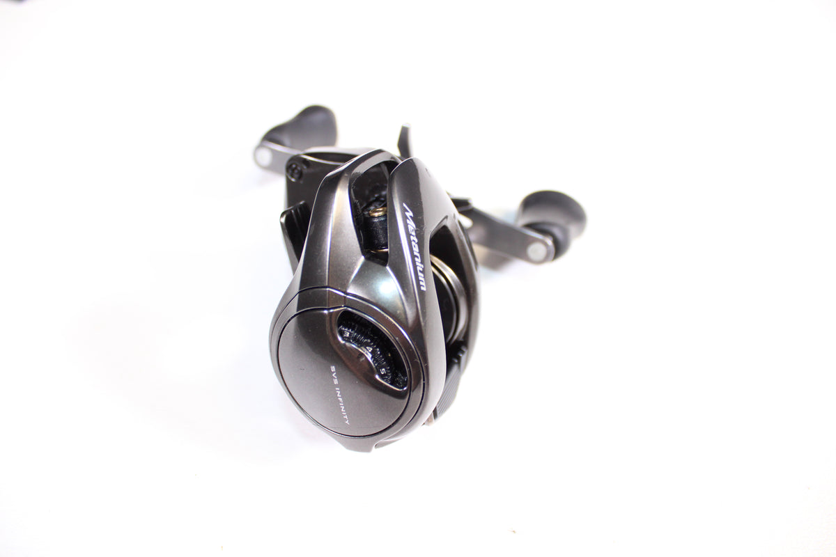 Shimano Metanium MGL METMGL150XGB 8.1:1 Gear Ratio - Used Casting Reel - Good Condition