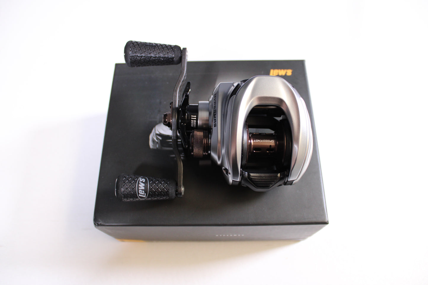 Lew's HyperMag TLH1XHLG2 8.3:1 Gear Ratio - Used Casting Reel - Excellent Condition