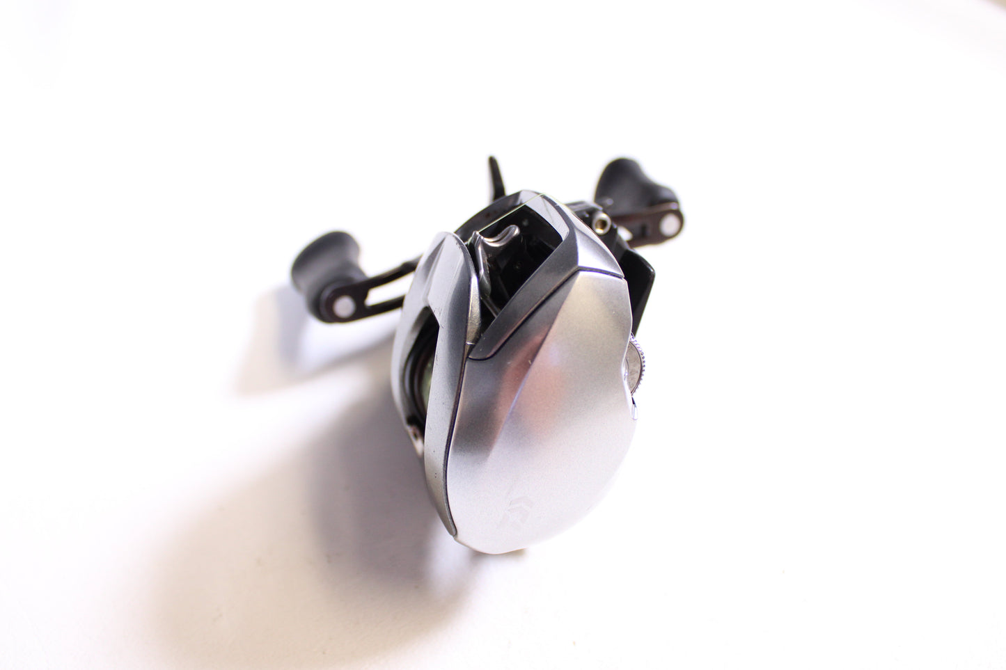 Daiwa Zillion ZLNSVG100HL 7.1:1 Gear Ratio - Used Casting Reel - Very Good Condition