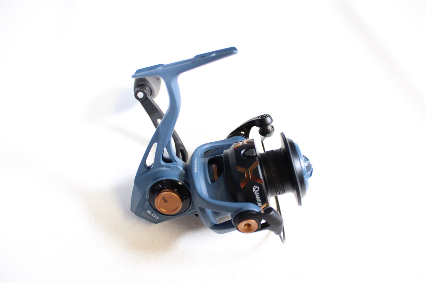 Quantum SmokeX SMX30XPT 6.0:1 Gear Ratio - Used Spinning Reel - Excellent Condition