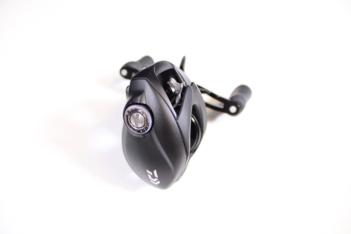 Daiwa Tatula TAT200H 7.3:1 Gear Ratio - Used Casting Reel - Mint Condition