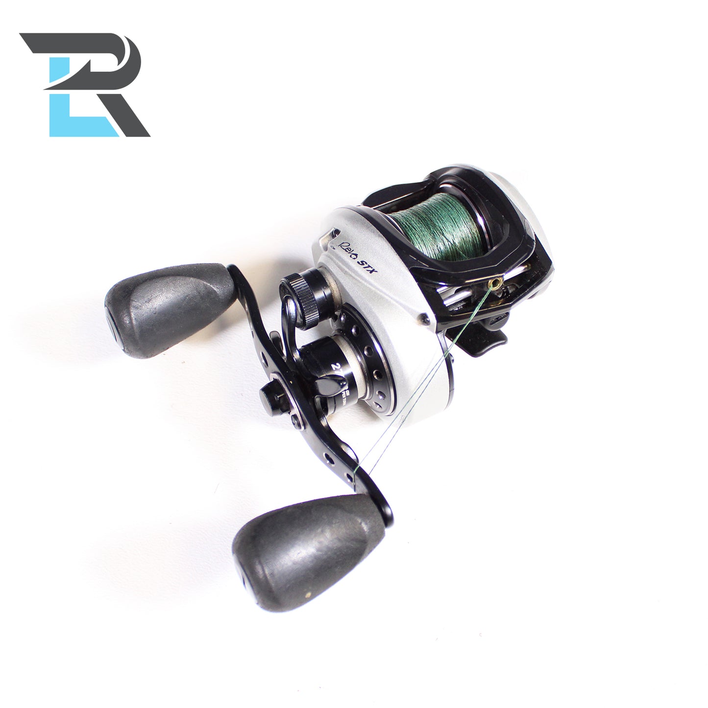 Abu Garcia REVO4 STX 6.6:1 Gear Ratio - Used Casting Reel - Very Good Condition