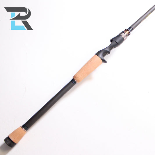 Megabass Destroyer The X-Bites F5.1/2-72X - Used Casting Rod - Excellent Condition
