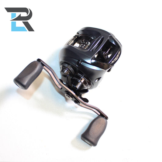 Daiwa Steez EX100HS 7.1:1 Gear Ratio - Used Casting Reel - Excellent Condition