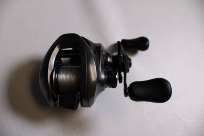 Shimano Chronarch CHMGL150 6.2:1 Gear Ratio - Used Casting Reel - Good Condition