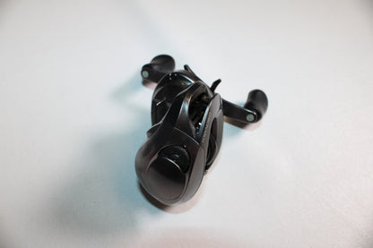 Shimano Chronarch CHMGL150 6.2:1 Gear Ratio - Used Casting Reel - Good Condition