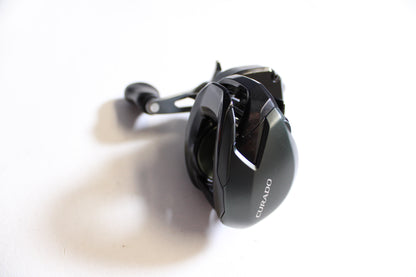 Shimano Curado CU201HGM 7.4:1 Gear Ratio - Used Casting Reel - Excellent Condition