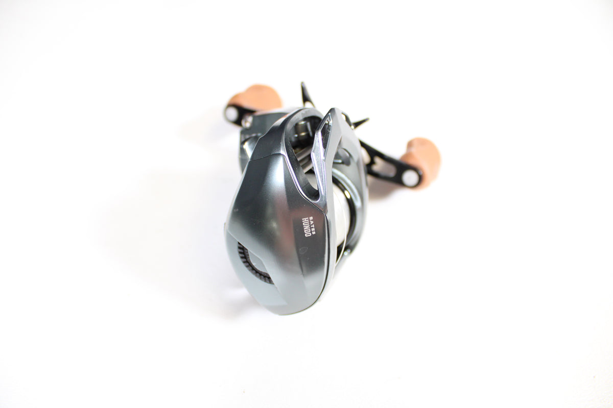 Bates Hundo BRHRH811GM - Used Casting Reel - Very Good Condition