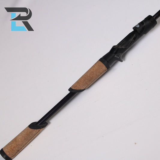 St. Croix Mojo Bass JOC72MHMF Finesse Carbon Cranker 7'2" Medium Heavy - Used Casting Rod - Good Condition