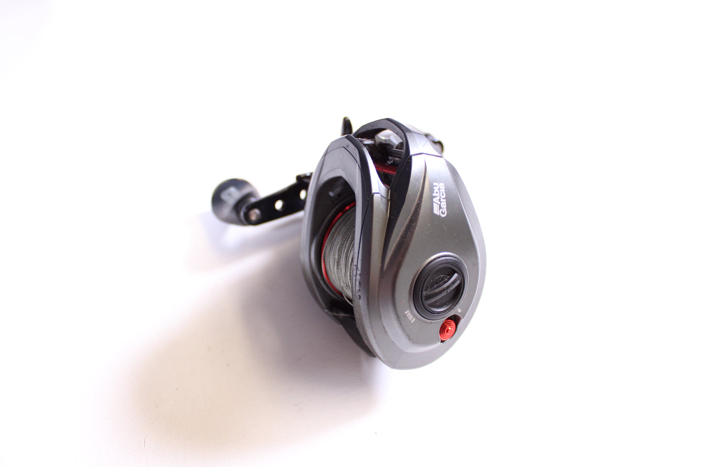 Abu Garcia Max4-LP-61 5.3:1 Gear Ratio - Used Casting Reel - Good Condition