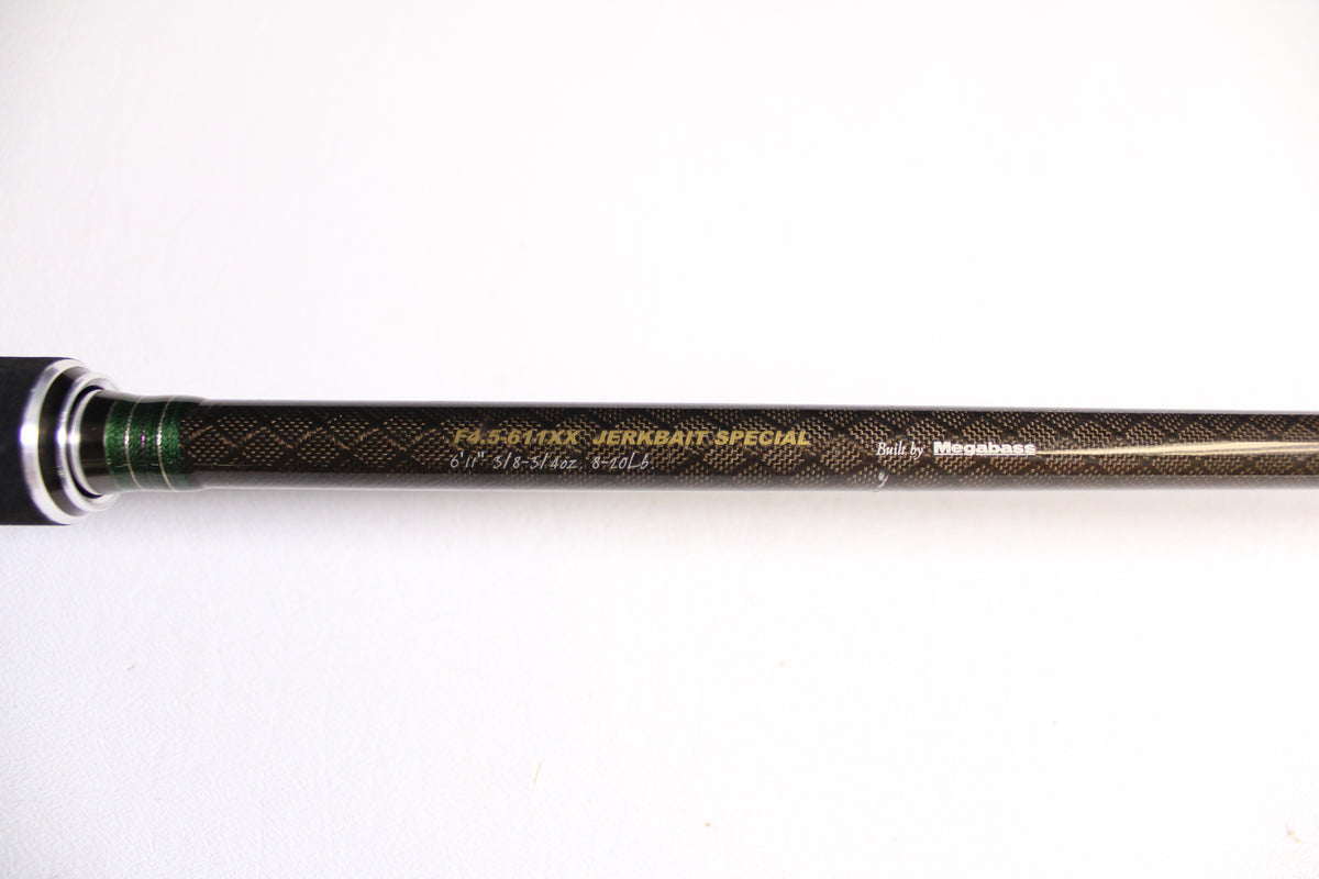 Megabass Orochi XX Jerkbait Special F4.5-611XX - Used Casting Rod - Very Good Condition