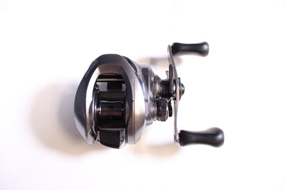 Shimano Chronarch CHMGL150HG - Used Casting Reel - Good Condition