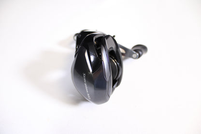 Shimano Scorpion MD SCMD200HG 7.4:1 Gear Ratio - Used Casting Reel - Very Good Condition