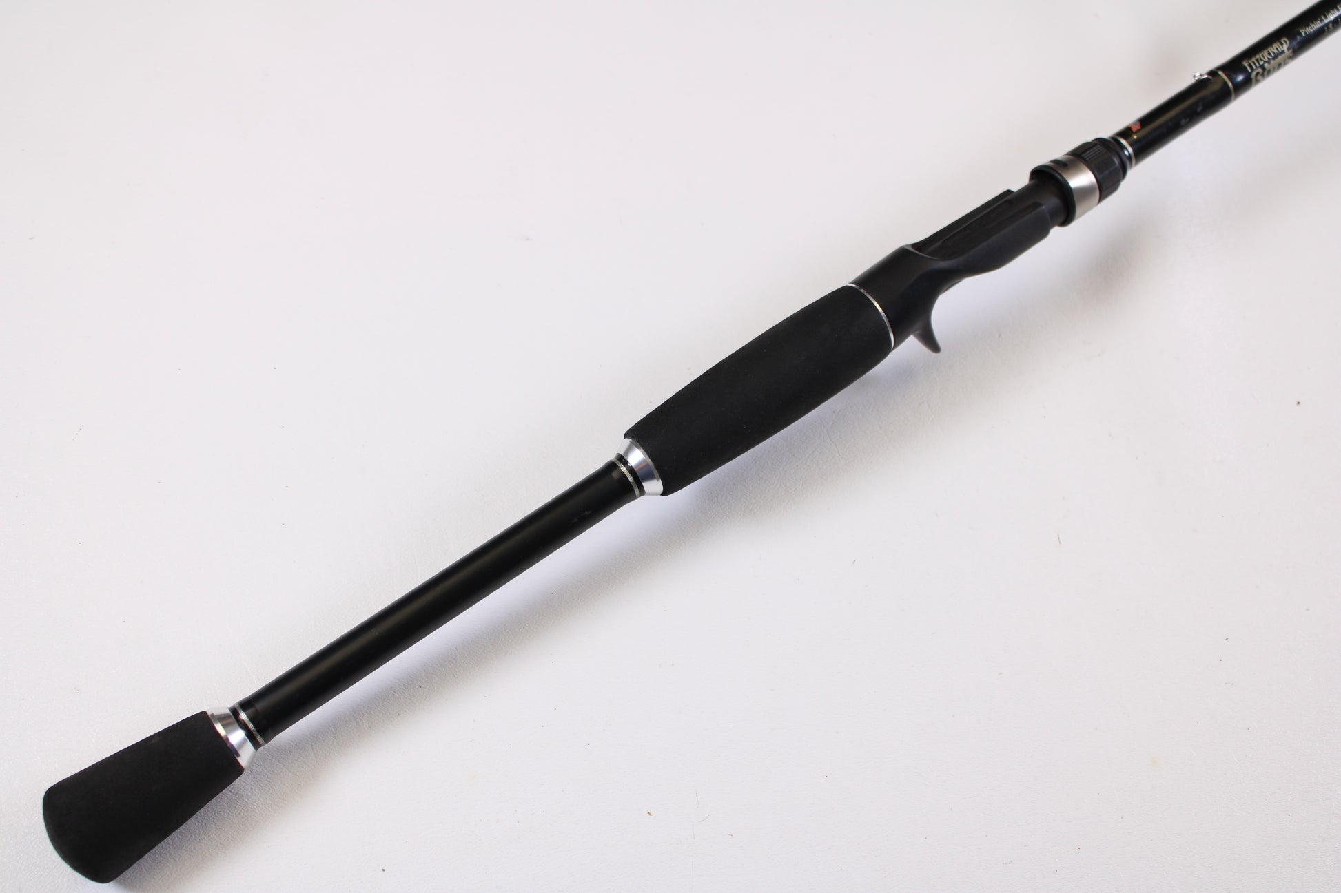 Upgrade your gear with the Fitzgerald AP73H 7'3" Heavy Used Casting Rod, very good condition. Trade in your old equipment through our Rod and Reel Trade-In Program and earn store credit toward this quality Fitzgerald rod.