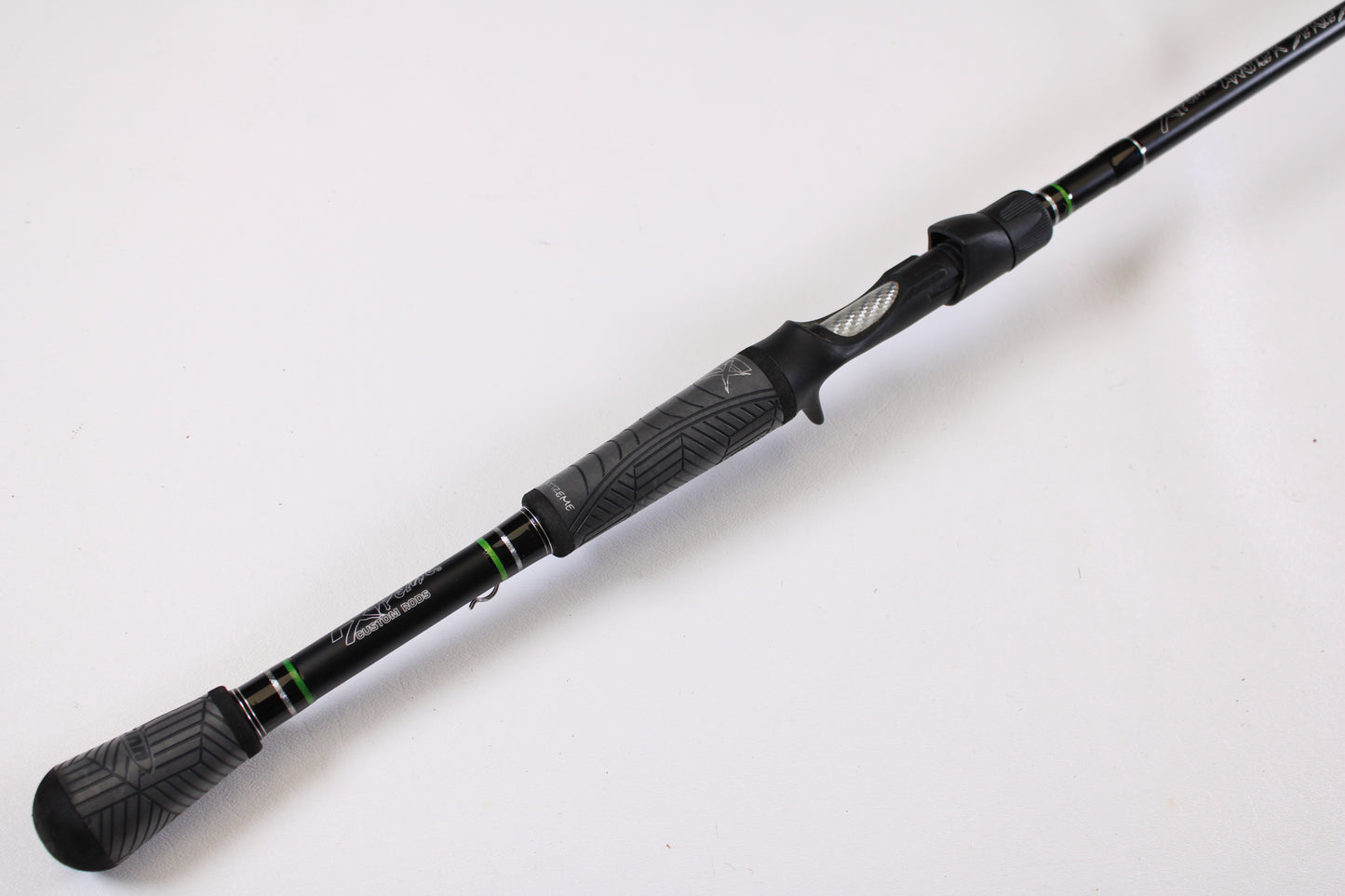 The FXtreme Angler Series WSB69MHXF 6'9" Medium Heavy Casting Rod - Used, Very Good Condition, features a textured grip and visible reel seat. Ideal for those seeking quality used gear or participating in our rod and reel trade-in program.