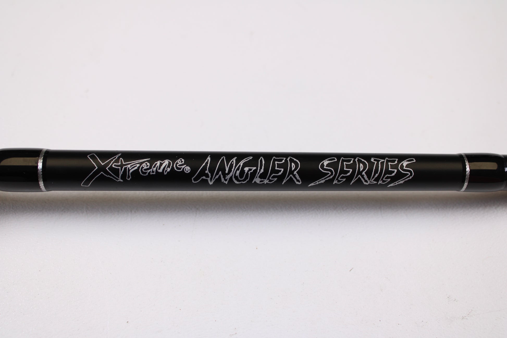 A FXtreme Angler Series WSB69MHXF 6'9" Medium Heavy Used Casting Rod in Very Good Condition—ideal for your next rod and reel trade-in or to enhance your used gear collection.