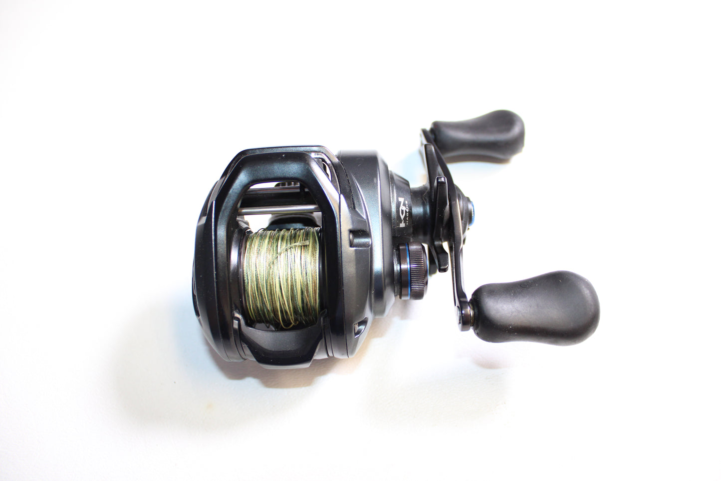 Shimano SLX MGL 70XG 8.2:1 Gear Ratio - Used Casting Reel - Very Good Condition