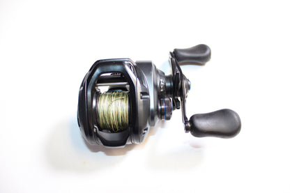 Shimano SLX MGL 70XG 8.2:1 Gear Ratio - Used Casting Reel - Very Good Condition