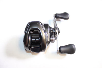 Shimano Metanium MGL METMGL150XGB 8.1:1 Gear Ratio - Used Casting Reel - Good Condition