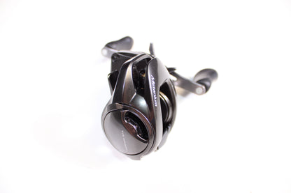 Shimano Metanium MGL METMGL150XGB 8.1:1 Gear Ratio - Used Casting Reel - Excellent Condition