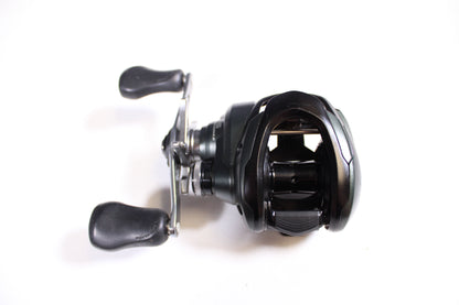 Shimano Curado CUMGL151 6.2:1 Gear Ratio - Used Casting Reel - Excellent Condition