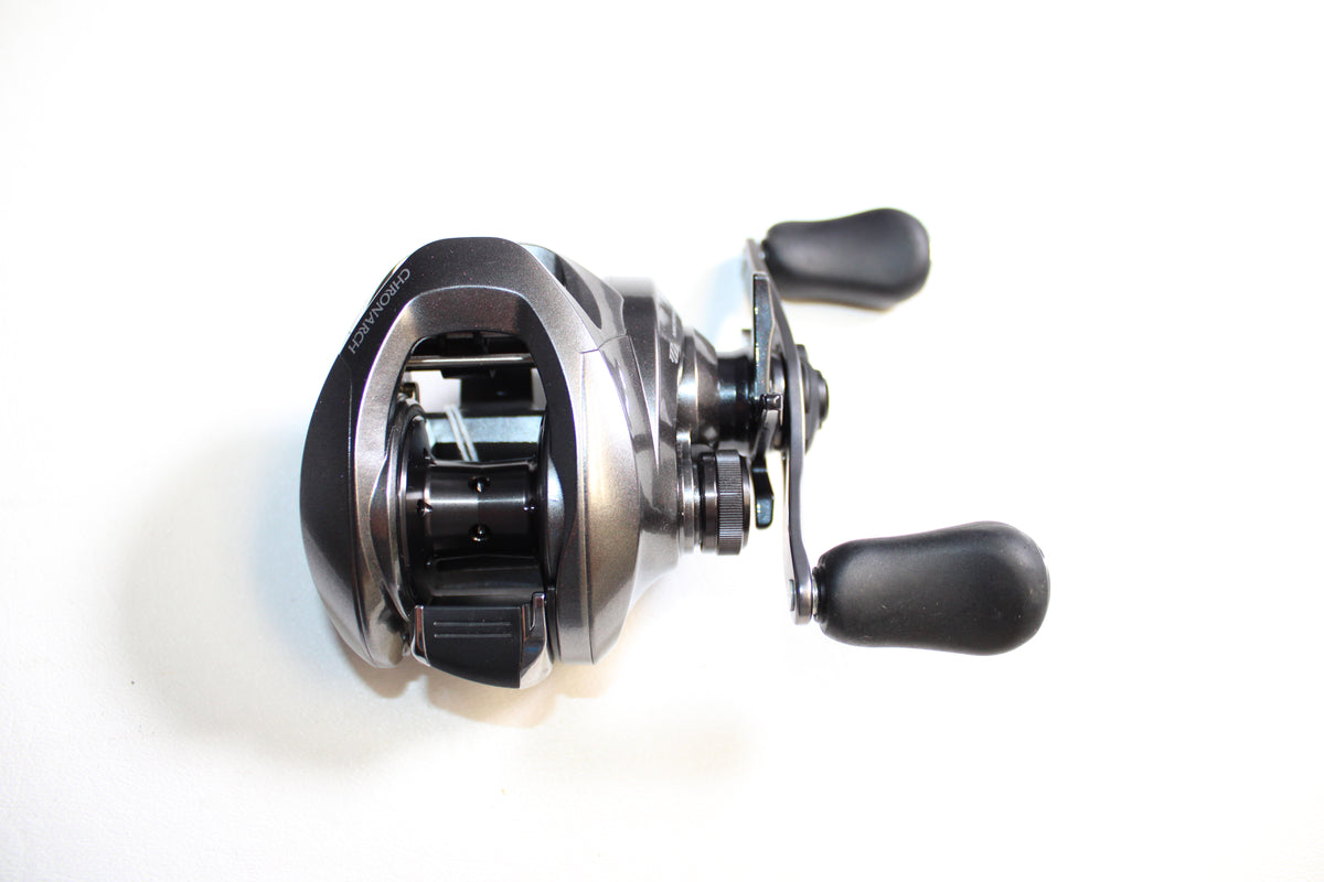 Shimano Chronarch CH150MGL - Used Casting Reel - Excellent Condition