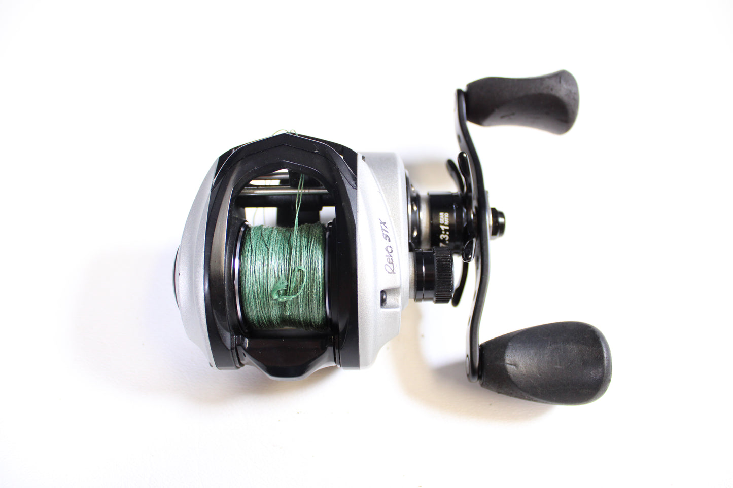 Abu Garcia REVO4 STX-HS 7.3:1 Gear Ratio - Used Casting Reel - Very Good Condition