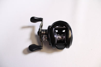 Lew's Tournament Lite LG1HL 6.4:1 Gear Ratio - Used Casting Reel - Very Good Condition