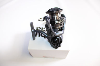 Abu Garcia Revo RVO3SX30 6.2:1 Gear Ratio - Used Spinning Reel - Excellent Condition