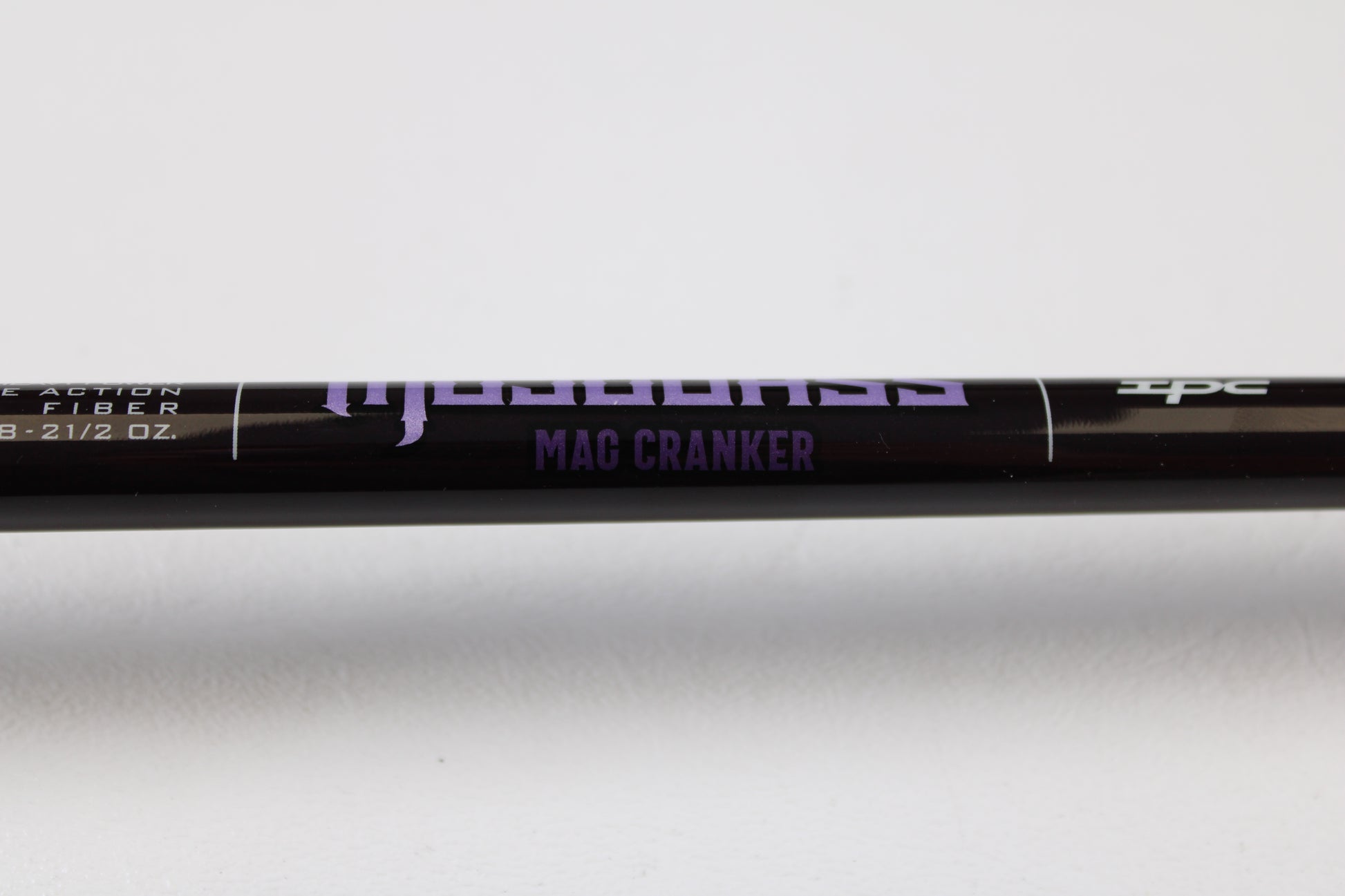 Close-up of a St. Croix Mojo Bass JOC710XHM Mag Cranker 7'10" XH Used Casting Rod in mint condition—ideal for our Rod and Reel Trade-In Program if you’re ready to upgrade your gear.