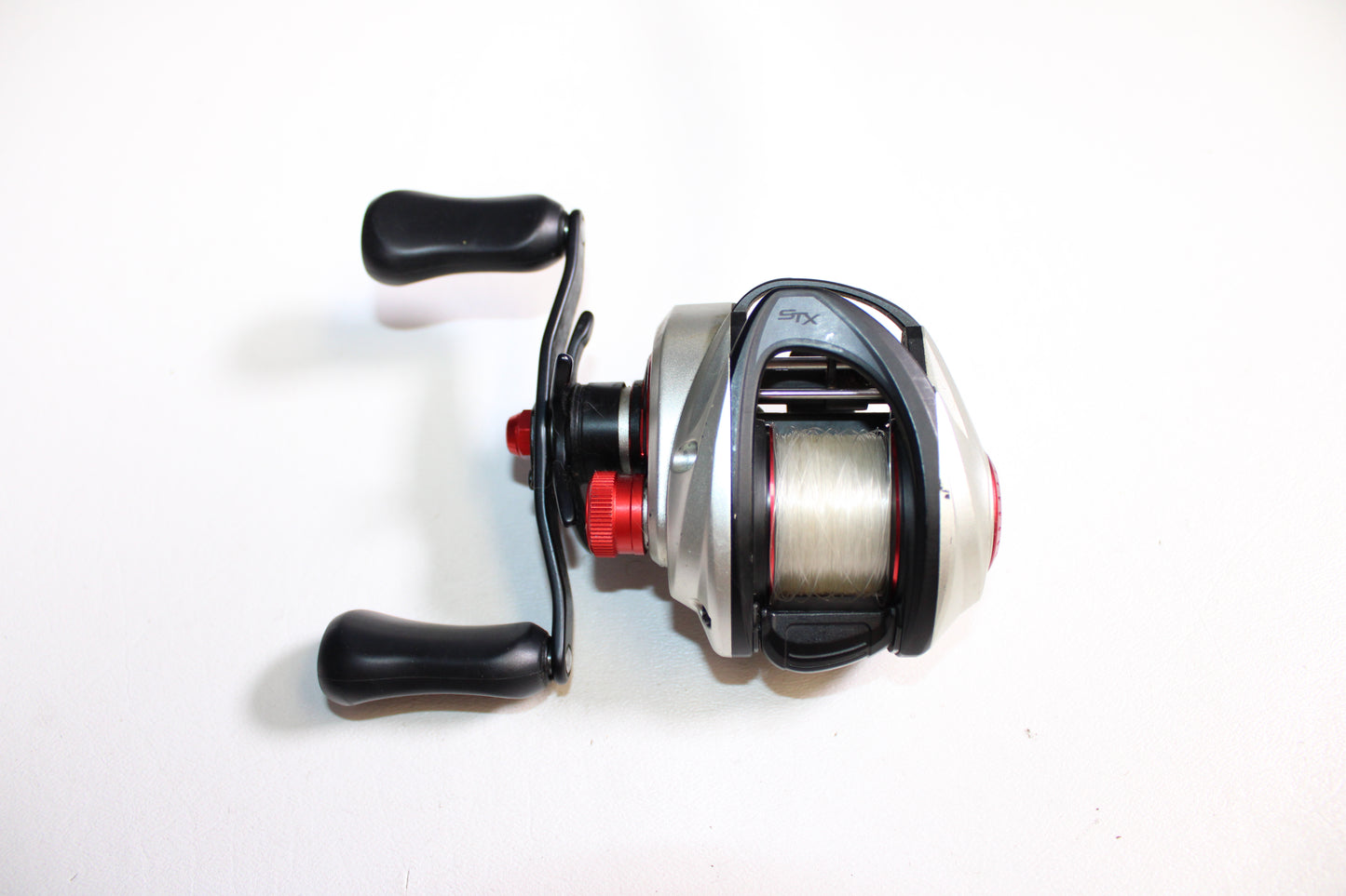 Abu Garcia Revo 5 STXLP-L 6.7:1 Gear Ratio - Used Casting Reel - Excellent Condition