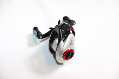 Abu Garcia Revo 5 STXLP-L 6.7:1 Gear Ratio - Used Casting Reel - Excellent Condition