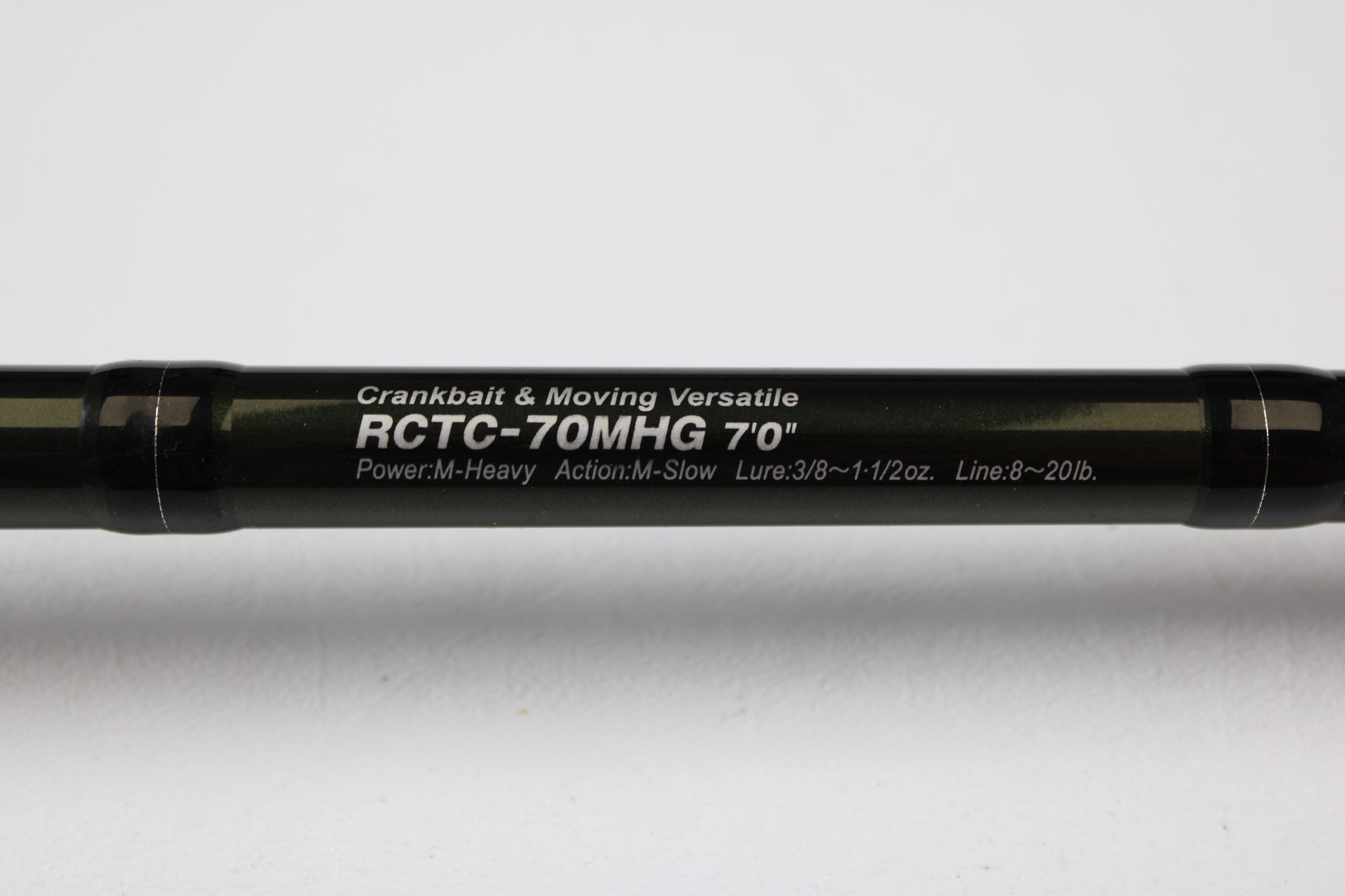 A detailed view of the Evergreen Combat Stick RCTC-70MHG Crankbait & Moving Versatile 7'0" Medium Heavy Glass used casting rod in excellent condition—perfect for gear collectors or those maximizing trade-in store credit.