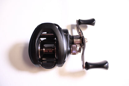 Lew's BB1 PRO1H 6.2:1 Gear Ratio - Used Casting Reel - Very Good Condition