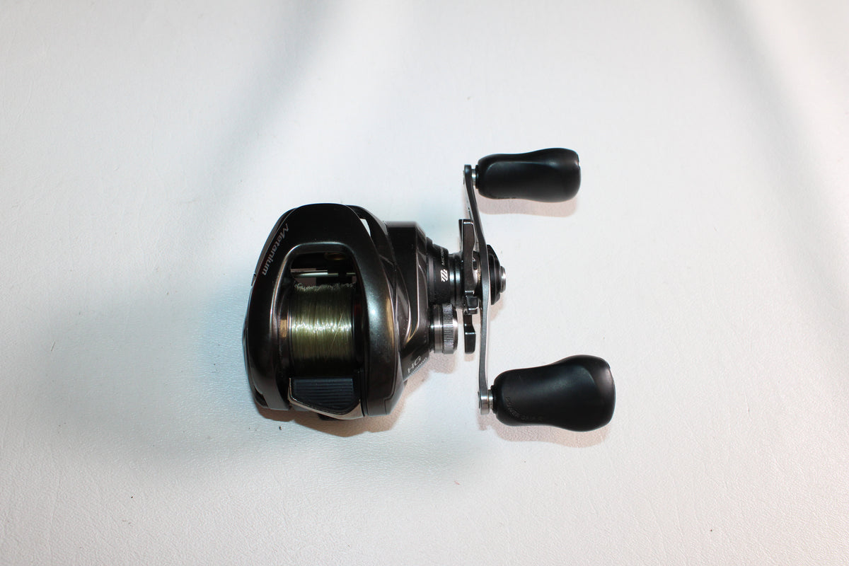 Shimano Metanium METMGL150HGB 7.1:1 Gear Ratio - Used Casting Reel - Very Good Condition