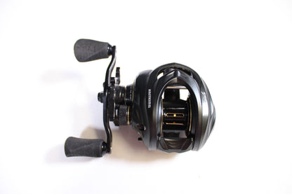 KastKing MegaJaws Elite 7.2:1 Gear Ratio - Used Casting Reel - Very Good Condition