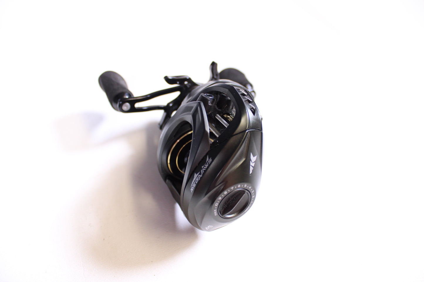 KastKing MegaJaws Elite 7.2:1 Gear Ratio - Used Casting Reel - Very Good Condition
