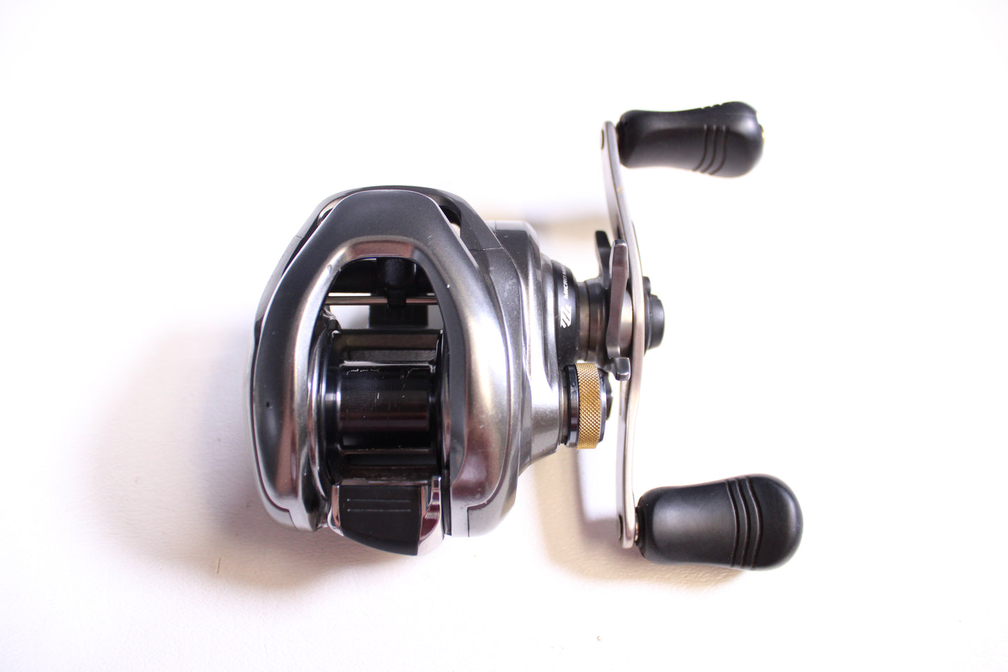 Shimano Metanium METDC100XG - Used Casting Reel - Good Condition