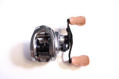 Bates Hundo 7.1:1 Gear Ratio - Used Casting Reel - Excellent Condition