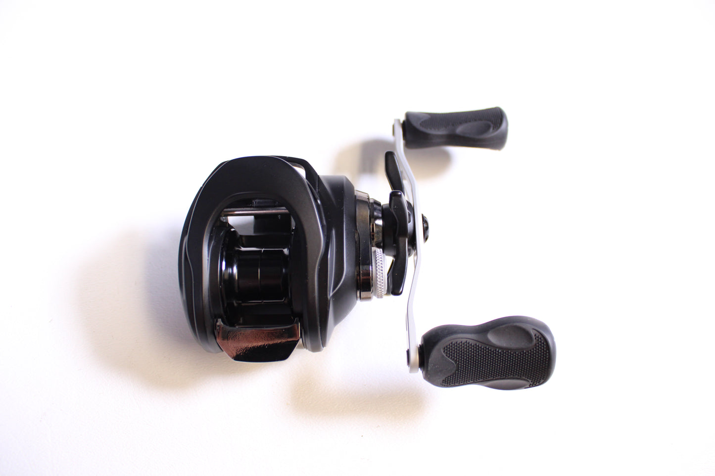 Bates EDC BREDC100RH711 7.1:1 Gear Ratio - Used Casting Reel - Excellent Condition