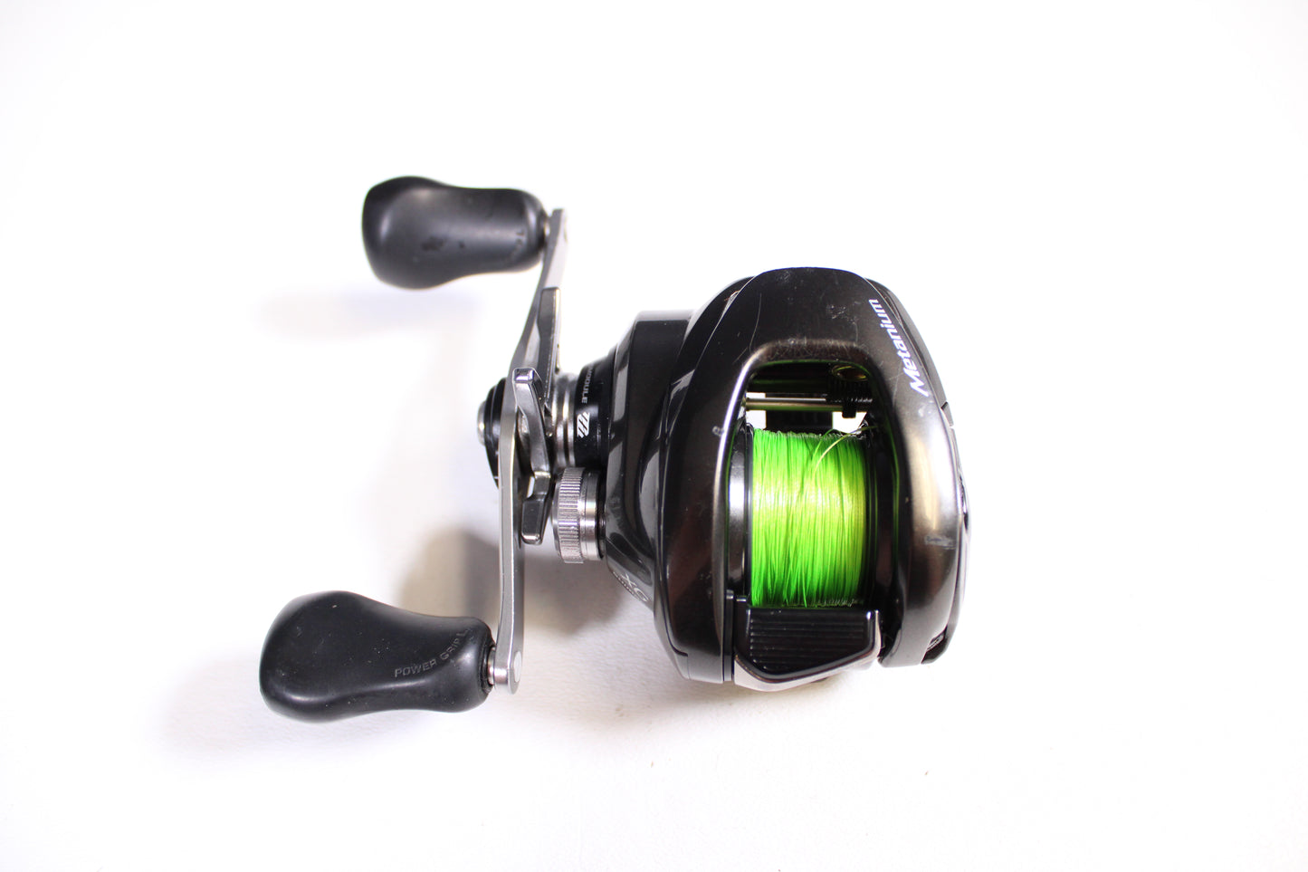 Shimano Metanium METMGL151XGB 8.1:1 Gear Ratio - Used Casting Reel - Good Condition
