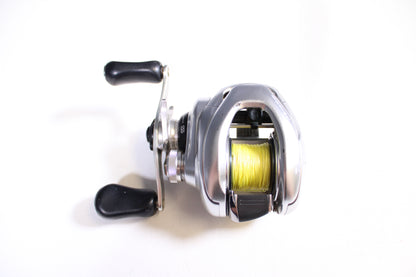 Shimano Metanium METMGLHG 7.4:1 Gear Ratio - Used Casting Reel - Good Condition