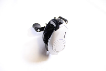 Shimano Chronarch CH201E6 6.5:1 Gear Ratio - Used Casting Reel - Very Good Condition