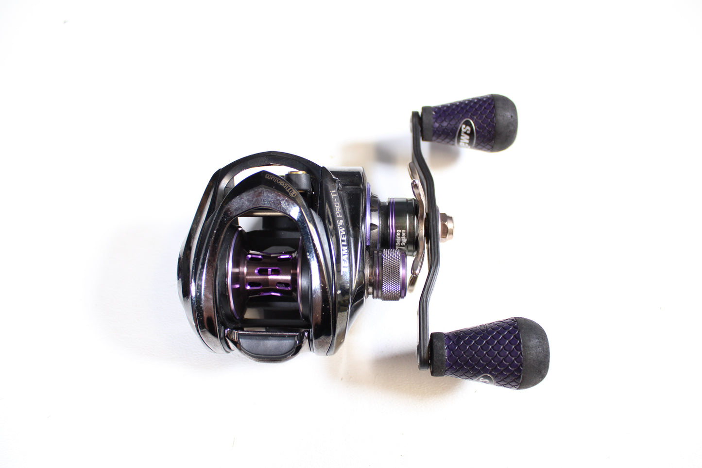 Lew's Pro-Ti TLPT1SH 7.5:1 Gear Ratio - Used Casting Reel - Very Good Condition