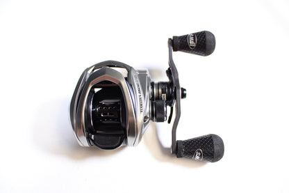 Lew's HyperMag TLH1SH 7.5:1 Gear Ratio - Used Casting Reel - Very Good Condition
