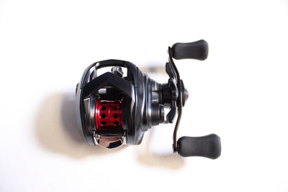 Daiwa Tatula TATUBF70XH 8.1:1 Gear Ratio - Used Casting Reel - Very Good Condition
