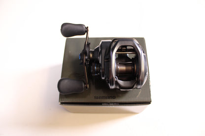 Shimano SLX71HG 7.2:1 Gear Ratio - Used Casting Reel - Excellent Condition