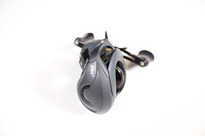 Lew's Speed Spool SS1SHG3 7.5:1 Gear Ratio - Used Casting Reel - Good Condition