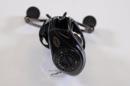 A Lew's BB1 Pro PRS1HZ 6.4:1 RH used casting reel in excellent condition—ideal for anglers trading in gear for store credit with our Rod and Reel Trade-In Program.