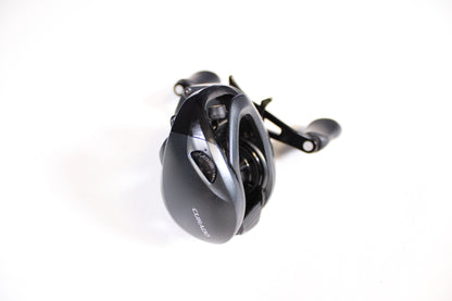 Shimano Curado CUMGL70HGK 7.4:1 Gear Ratio - Used Casting Reel - Very Good Condition